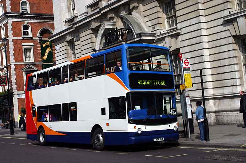 453 18kgk wh.jpg